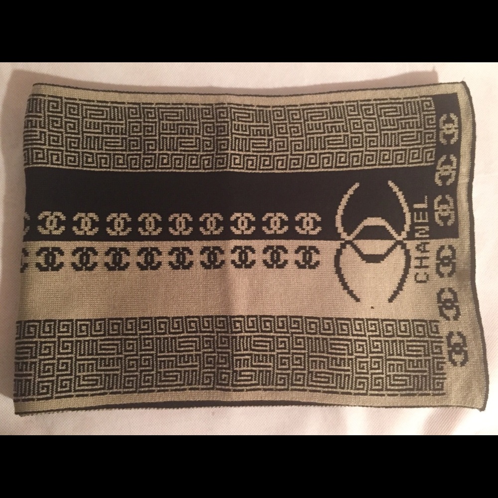 CC Logo Wool Scarf